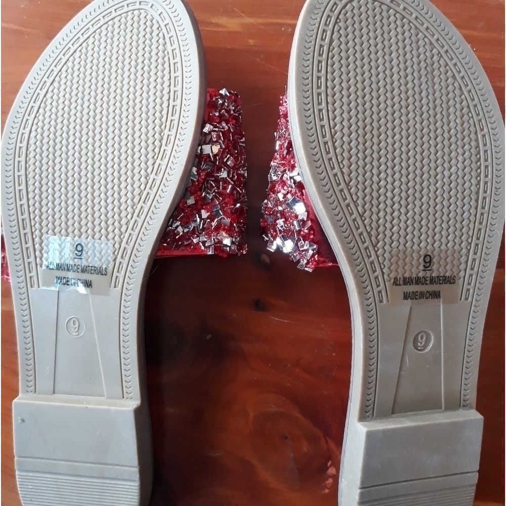 H2K Sandals  - Picture 2 of 4